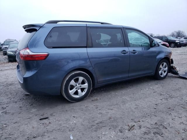 2015 Toyota Sienna LE