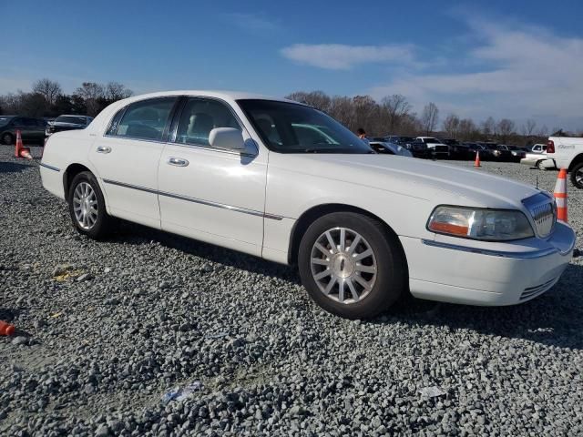 2007 Lincoln Town Car Signature