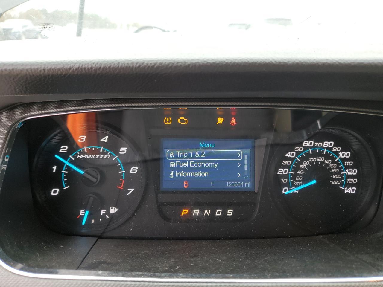 2018 Ford Taurus se