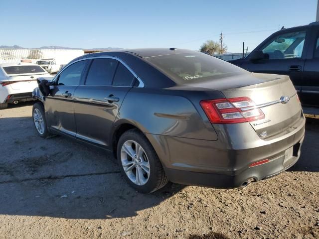 2018 Ford Taurus SE