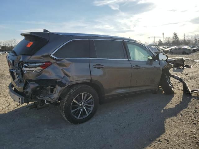 2018 Toyota Highlander se