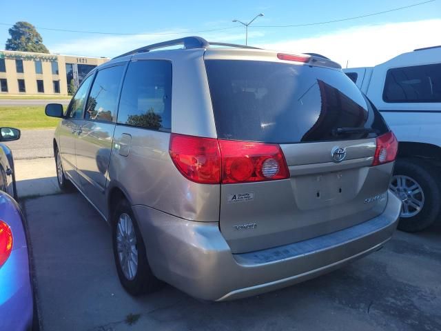 2005 Toyota Sienna CE