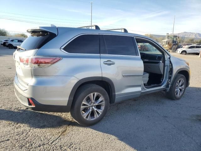 2016 Toyota Highlander LE