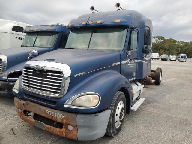 2006 Freightliner Conventional Columbia