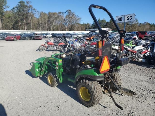 2020 John Deere 1025R