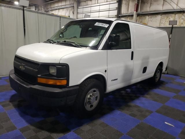 2004 Chevrolet Express G2500