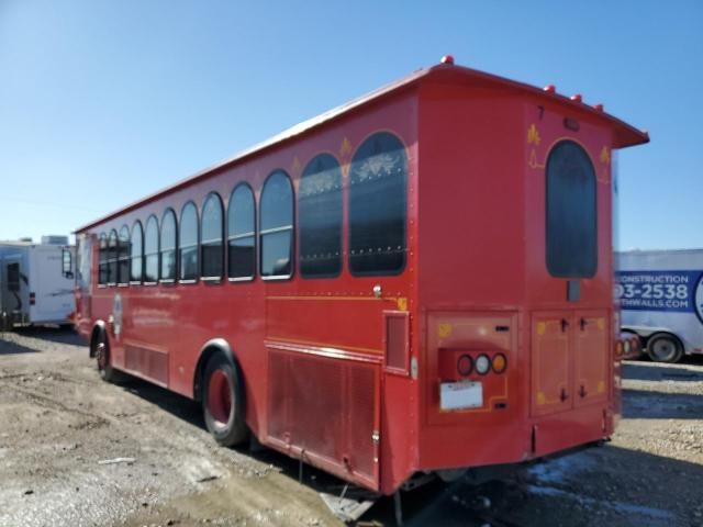 2011 Freightliner Chassis XB