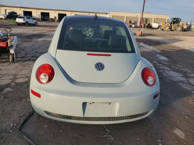 2010 Volkswagen New Beetle