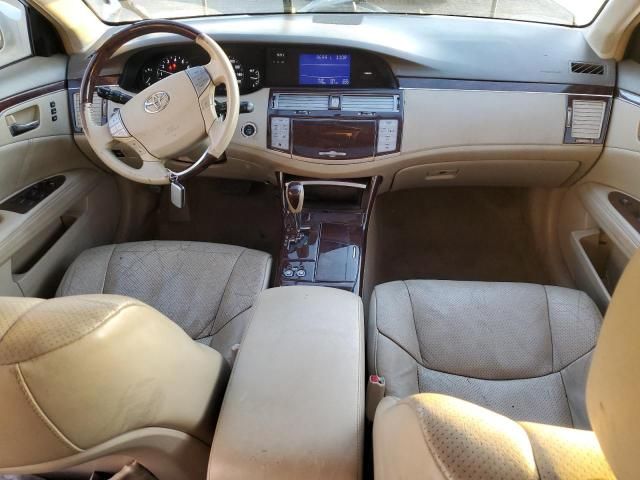 2010 Toyota Avalon XL