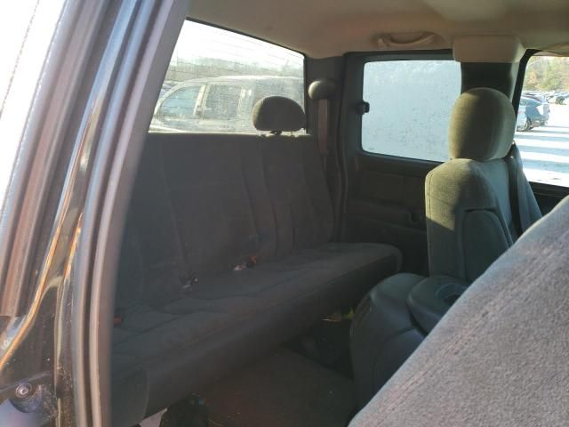 2004 Chevrolet Silverado K2500