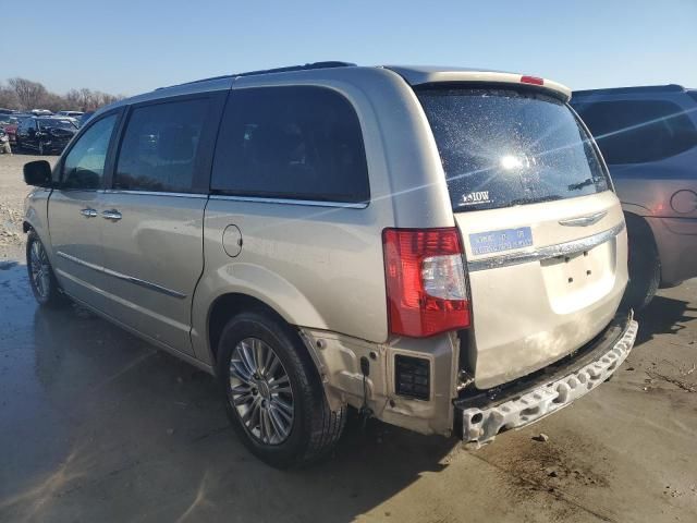 2013 Chrysler Town & Country Touring L