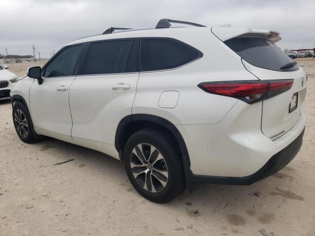 2020 Toyota Highlander XLE