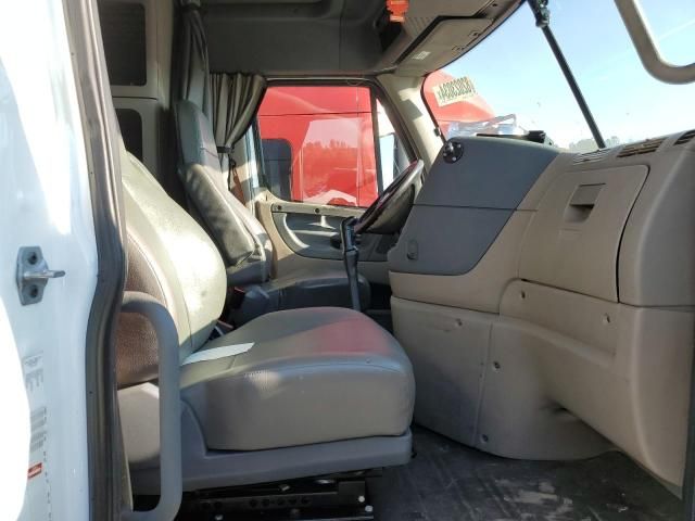 2016 Freightliner Cascadia 125