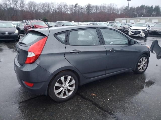 2012 Hyundai Accent GLS