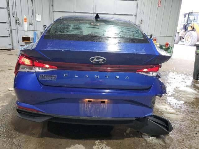 2021 Hyundai Elantra SE