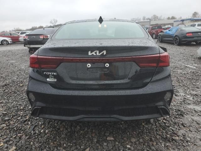 2024 KIA Forte LX