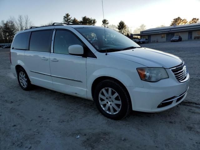 2013 Chrysler Town & Country Touring