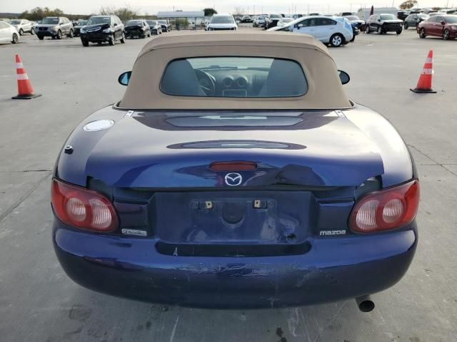 2003 Mazda MX-5 Miata Base