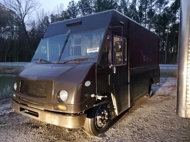 2009 Freightliner Chassis M Line WALK-IN Van