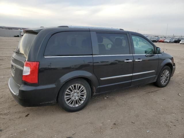 2011 Chrysler Town & Country Limited