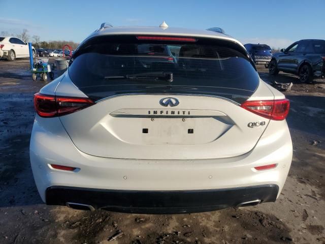 2017 Infiniti QX30 Base