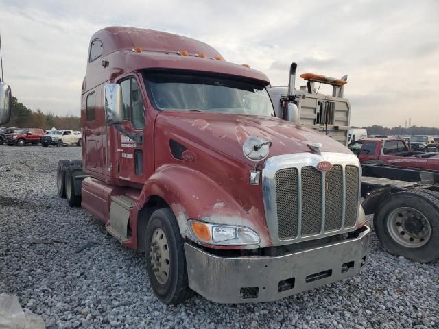 2010 Peterbilt 387