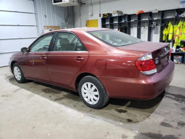 2005 Toyota Camry LE