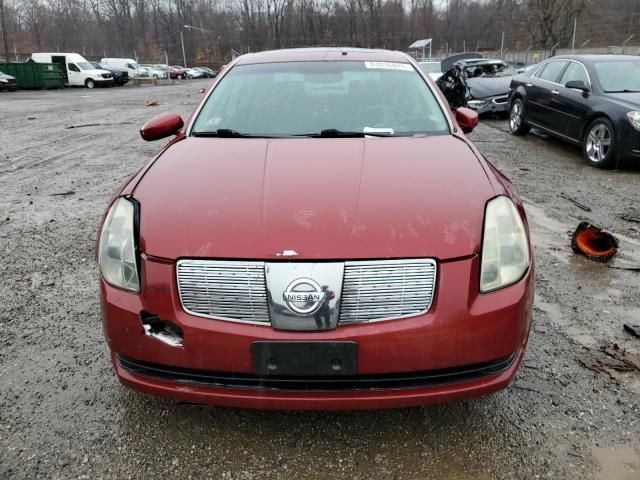 2004 Nissan Maxima SE