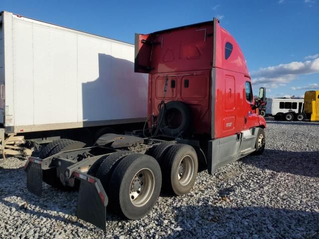 2016 Freightliner Cascadia 125