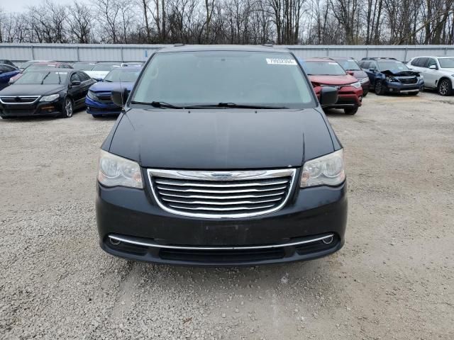 2012 Chrysler Town & Country Touring