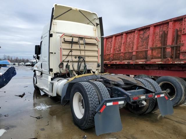 2018 Freightliner Cascadia 125