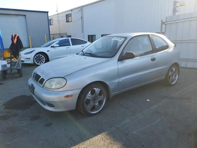 2000 Daewoo Lanos S