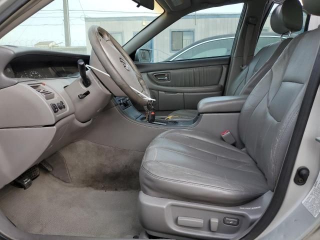 2003 Toyota Avalon XL