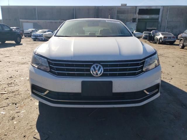 2019 Volkswagen Passat Wolfsburg