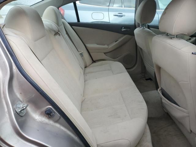 2011 Nissan Altima Base