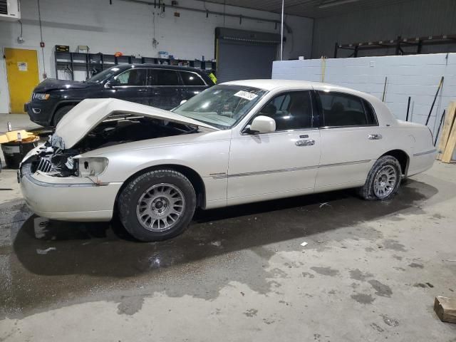 2000 Lincoln Town Car Cartier