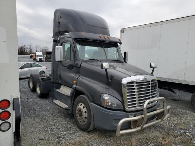 2017 Freightliner Cascadia 125