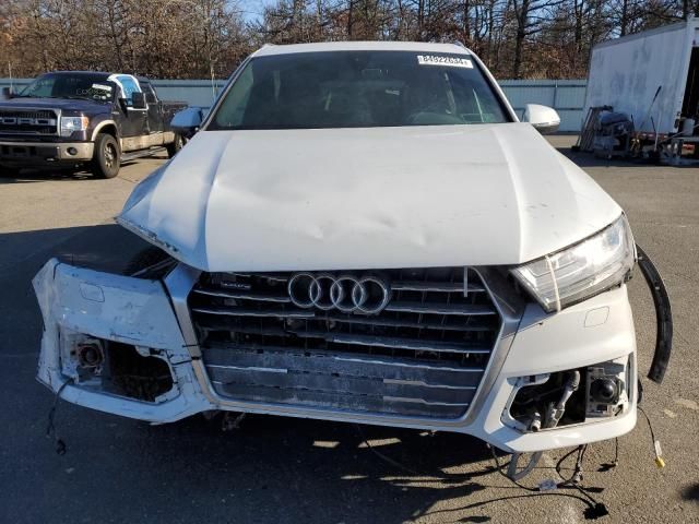 2018 Audi Q7 Premium Plus