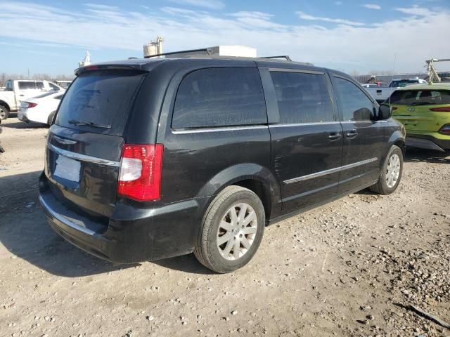 2016 Chrysler Town & Country Touring