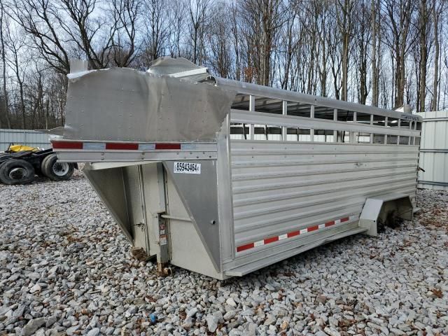 2016 Featherlite Mfg Inc Horse Trailer