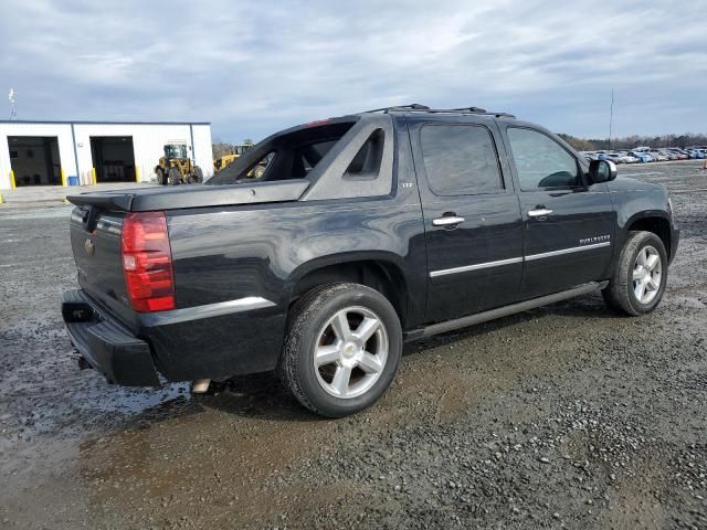 2011 Chevrolet Avalanche LTZ