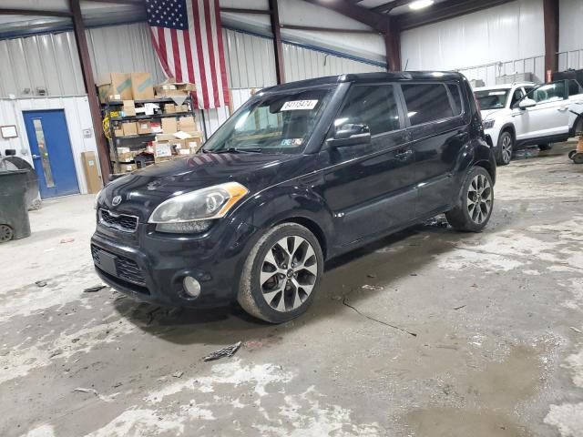 2013 KIA Soul +