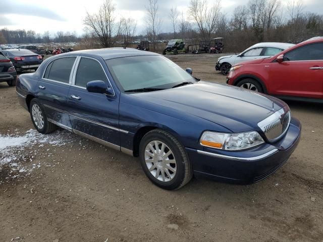 2007 Lincoln Town Car Signature