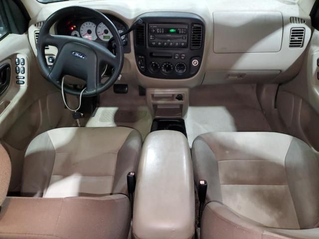 2003 Ford Escape XLS