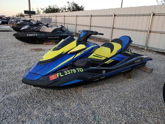 2022 Yamaha Waverunner