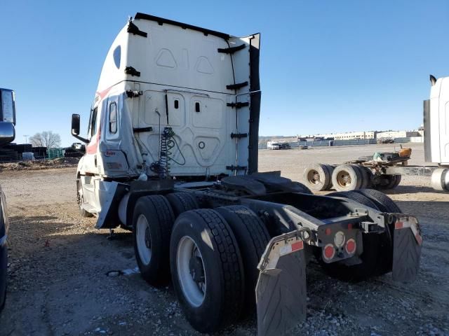 2024 Freightliner Cascadia 126