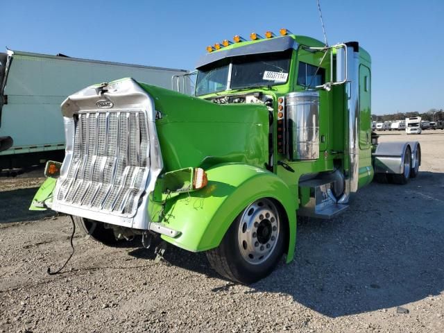 1999 Peterbilt 379