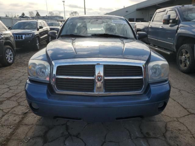 2005 Dodge Dakota SLT