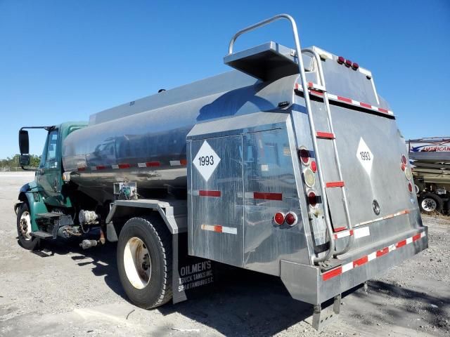 2004 International 4000 4200