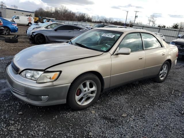 2000 Lexus ES 300